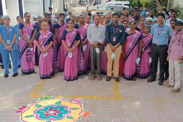 KVT Team Flag Hoisting